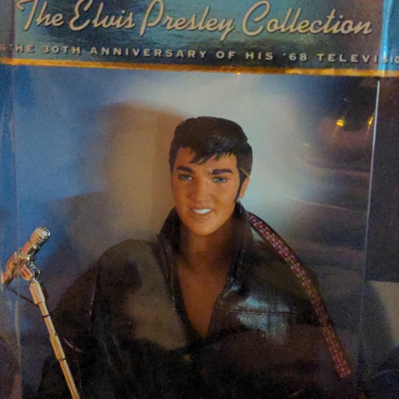 Doll - Picture 3 of 3